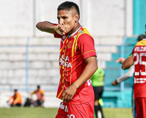 Raúl Ruidíaz estará frente a Universitario en el Mobumental