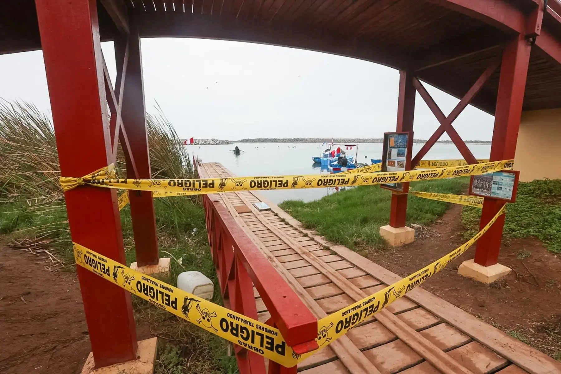 La Dirección de Hidrografía y Navegación (DHN) de la Marina de Guerra del Perú brindó esta mañana información actualizada sobre la alerta de tsunami en el litoral peruano tras el terremoto de magnitud 8.7 registrado frente a las costas de la península rusa de Kamchatka.

Foto: ANDINA/Juan Carlos Guzmán Negrini