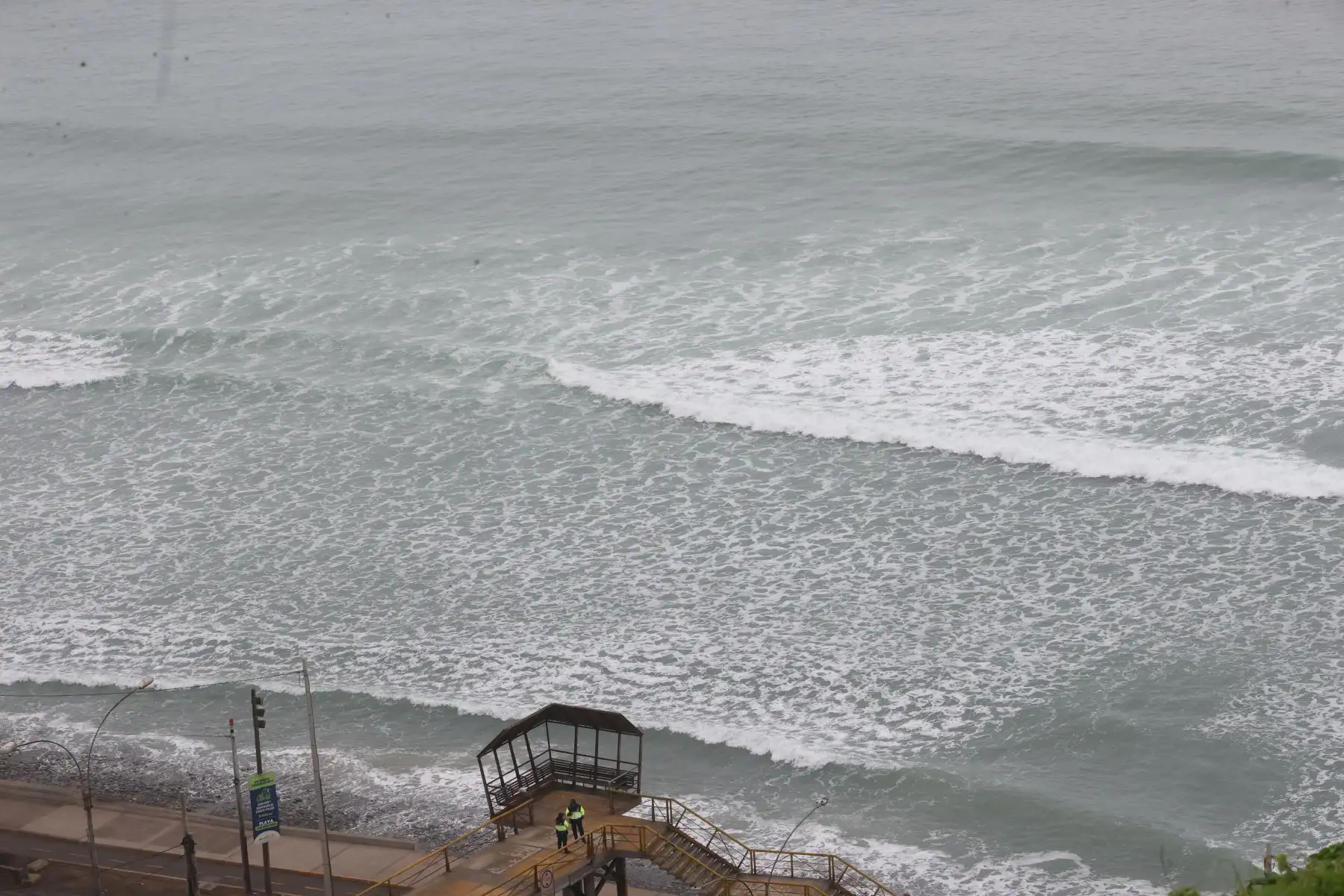 Alerta de tsunami en la costa peruana tras el terremoto de 8.7 grados ocurrido ayer en Kamchatka Rusia. Vista del litoral Limeño, vista desde el distrito de Miraflores. Foto: ANDINA/Melina Mejía