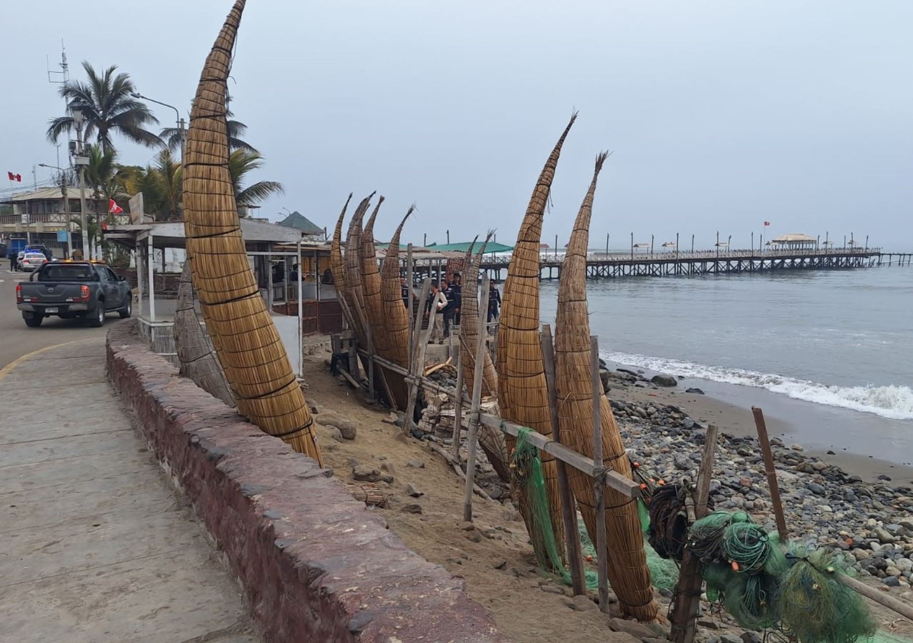 La Municipalidad de Huanchaco dispuso esta mañana la evacuación de al menos 200 pobladores de ese distrito ante la alerta de tsunami emitida por la Dirección de Hidrografía y Navegación de la Marina de Guerra del Perú. Foto: Luis Puell