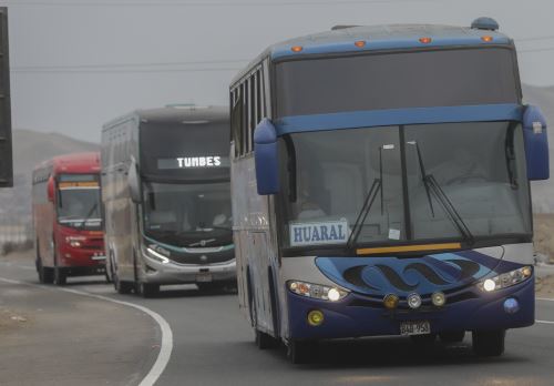 Miles de personas se movilizaron a diversos destinos del país, a través de buses de transporte interprovincial, durante el feriado largo por Fiestas Patrias.