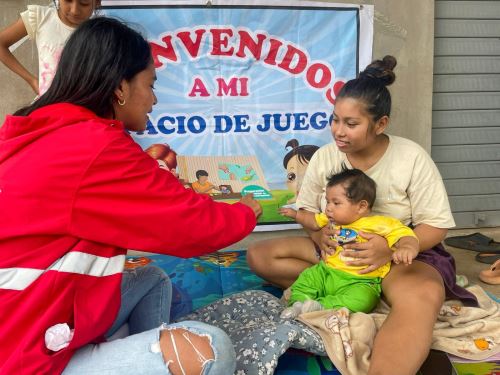 Midis destacó aporte del Servicio de Acompañamiento de Familias al programa Cuna Más en el desarrollo integral de los niños de más de 2,300 familias de Madre de Dios. ANDINA/Difusión