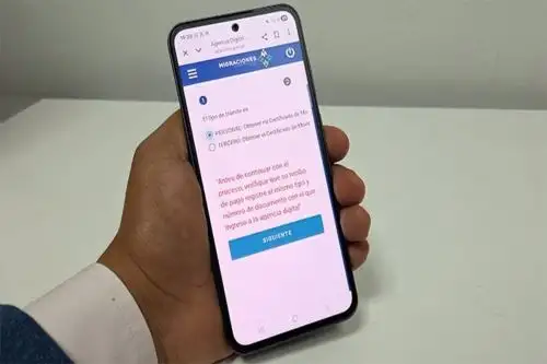 La Superintendencia Nacional de Migraciones informó que los usuarios pueden tramitar su Certificado de Movimiento Migratorio o el de terceros en minutos y desde cualquier parte del país a través de la plataforma Agencia Digital Migraciones. Foto: ANDINA/Difusión