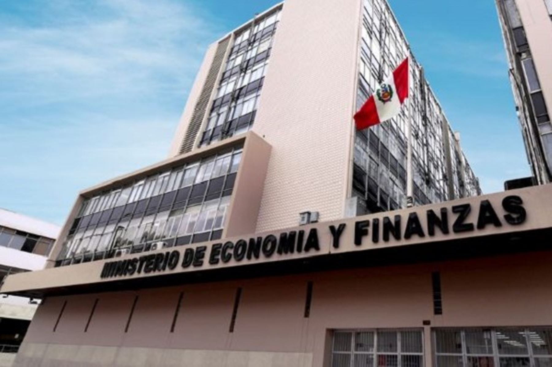 Sede del Ministerio de Economía y Finanzas (MEF). Foto: Cortesía.