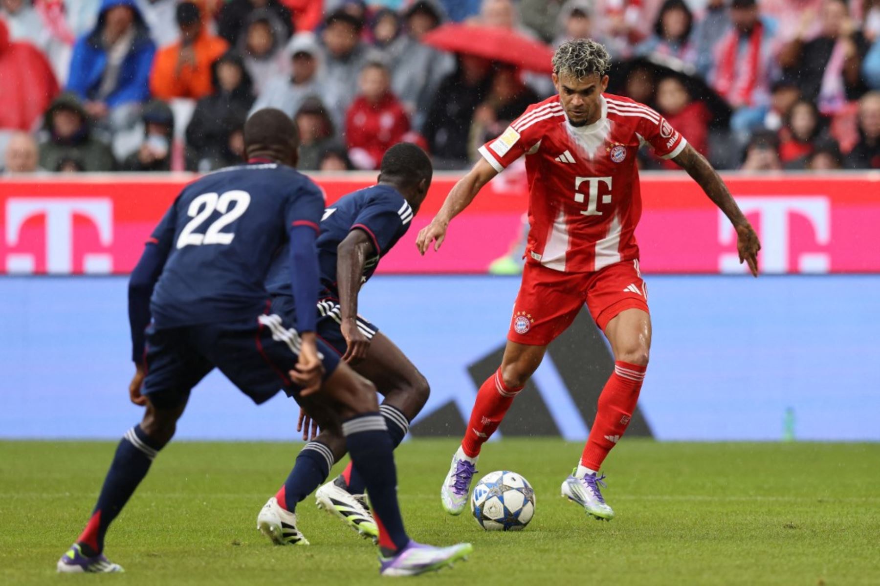 Luis Díaz tuvo un debut con la camiseta del Bayern Múnich