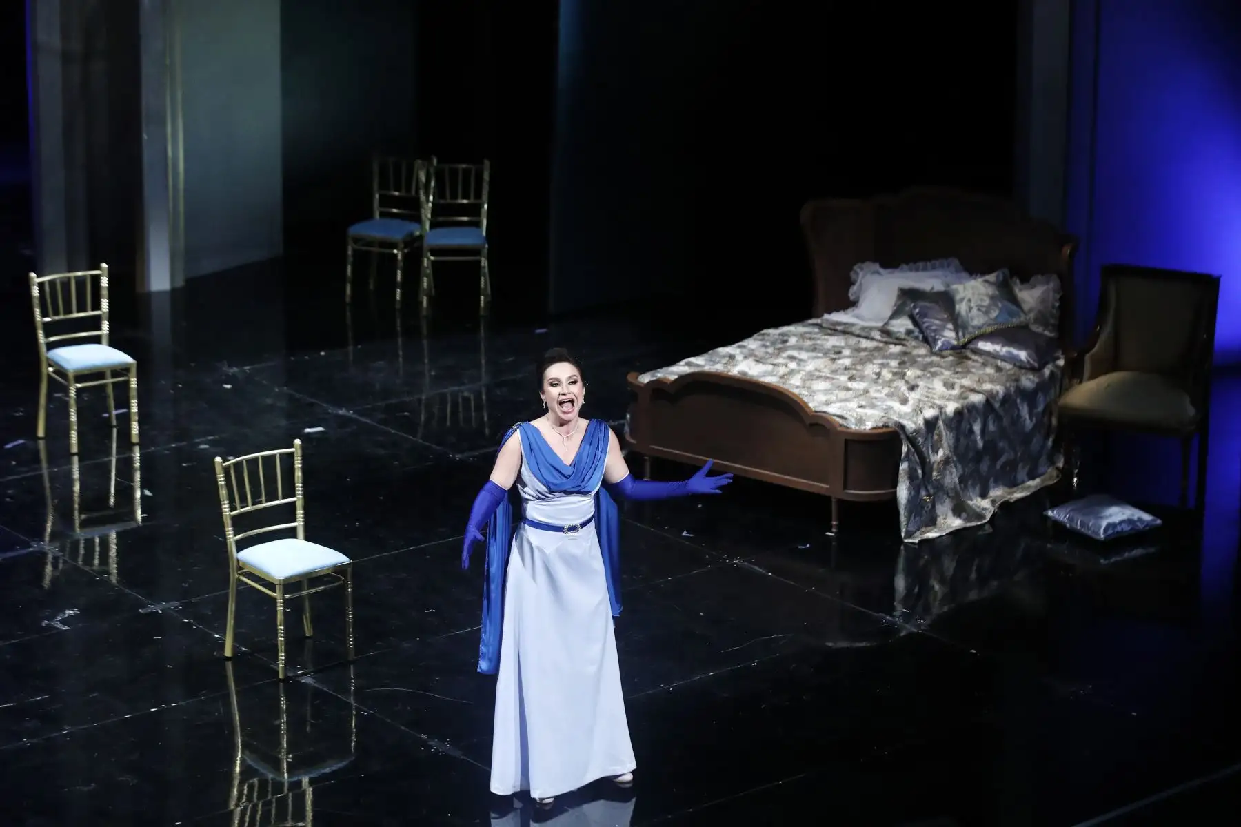 Lima  vibra con “La Traviata” del compositor italiano Giuseppe Verdi como parte de la temporada de ópera, zarzuela y conciertos líricos de talla internacional en el Teatro Municipal Lima y Teatro Segura. 
Foto: ANDINA/Eddy Ramos