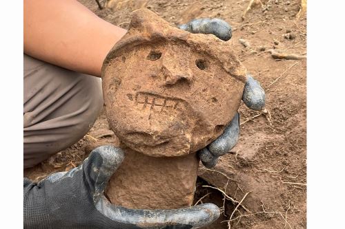 Sorprendente hallazgo en Amazonas: descubren 2 cabezas clavas y 200 estructuras en Ollape