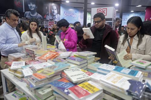 FIL Lima 2025: esta noche llega a su fin la fiesta de los libros y los lectores