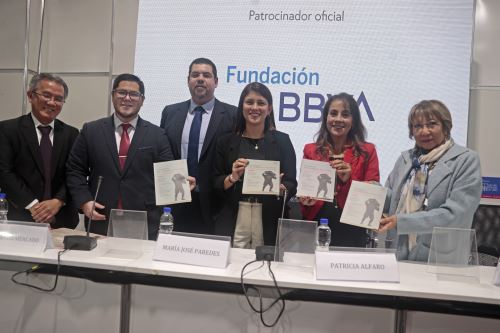 Fil Lima 2025: presentan libro sobre regímenes laborales especiales en el Perú