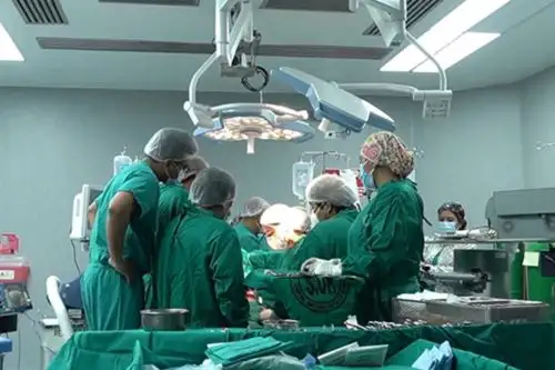 Equipo multidisciplinario del HNHU realizó cirugía de Bentall a adulto mayor. Foto: ANDINA/Difusión