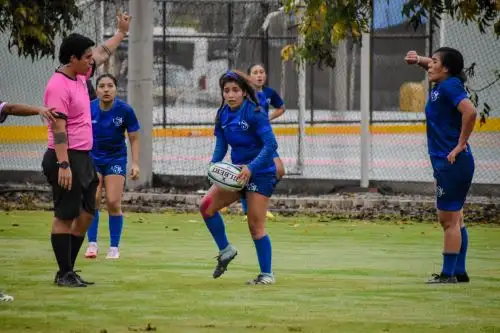 La Federación Deportiva Universitaria del Perú construye en deporte en el país
