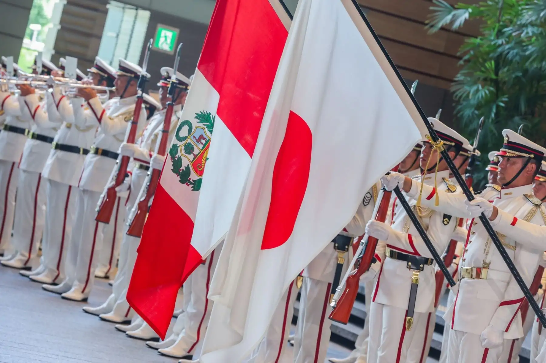 La presidenta de la República del Perú, Dina Ercilia Boluarte Zegarra, sostuvo una reunión bilateral con el Primer Ministro de Japón, Shigeru Ishiba, donde se abordaron las oportunidades de negocio para ambos países en rubros como turismo y construcción, entre otros. Foto: ANDINA/Presidencia