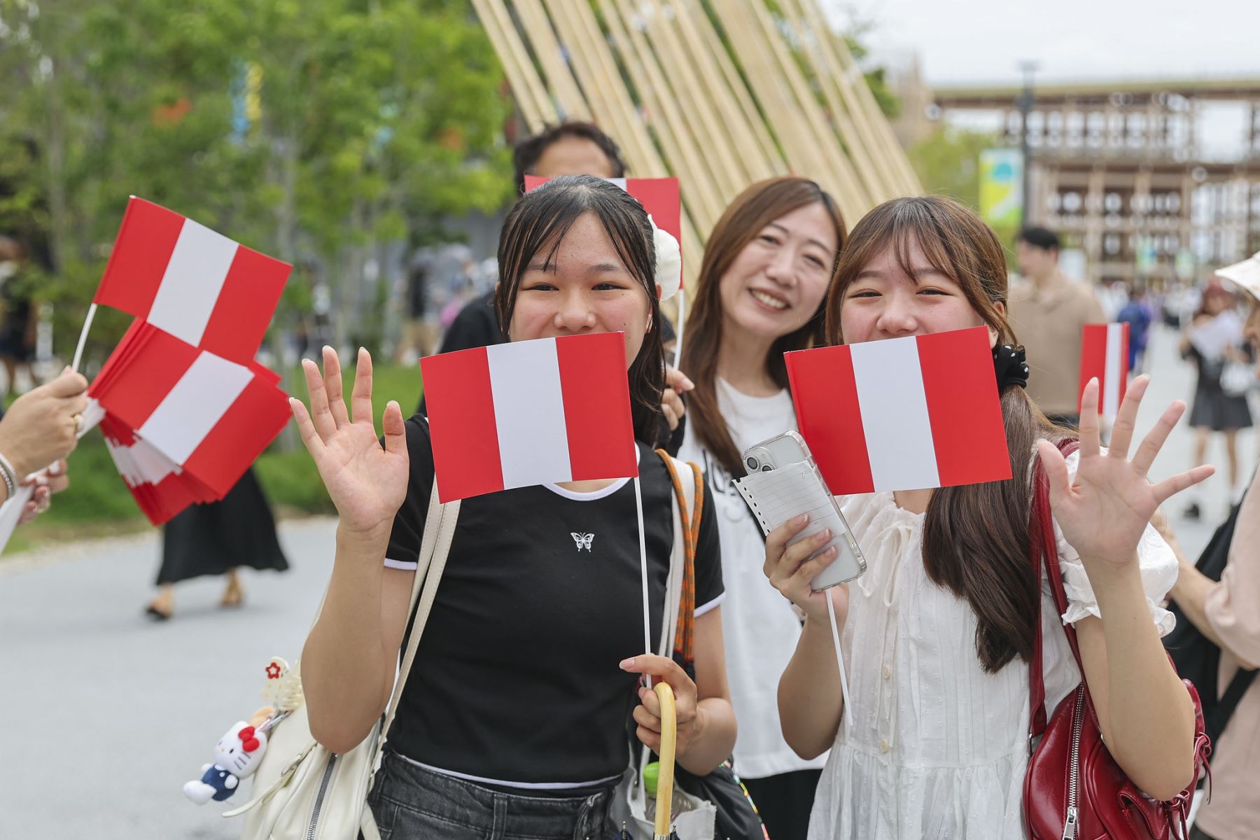 La presidenta Dina Boluarte Zegarra recorrió el Pabellón Perú de la Expo 2025 Osaka-Kansai, una puesta en escena de las tradiciones y expresiones culturales que nos hacen sentir orgullosos de ser peruanos. Foto: ANDINA/Prensa Presidencia