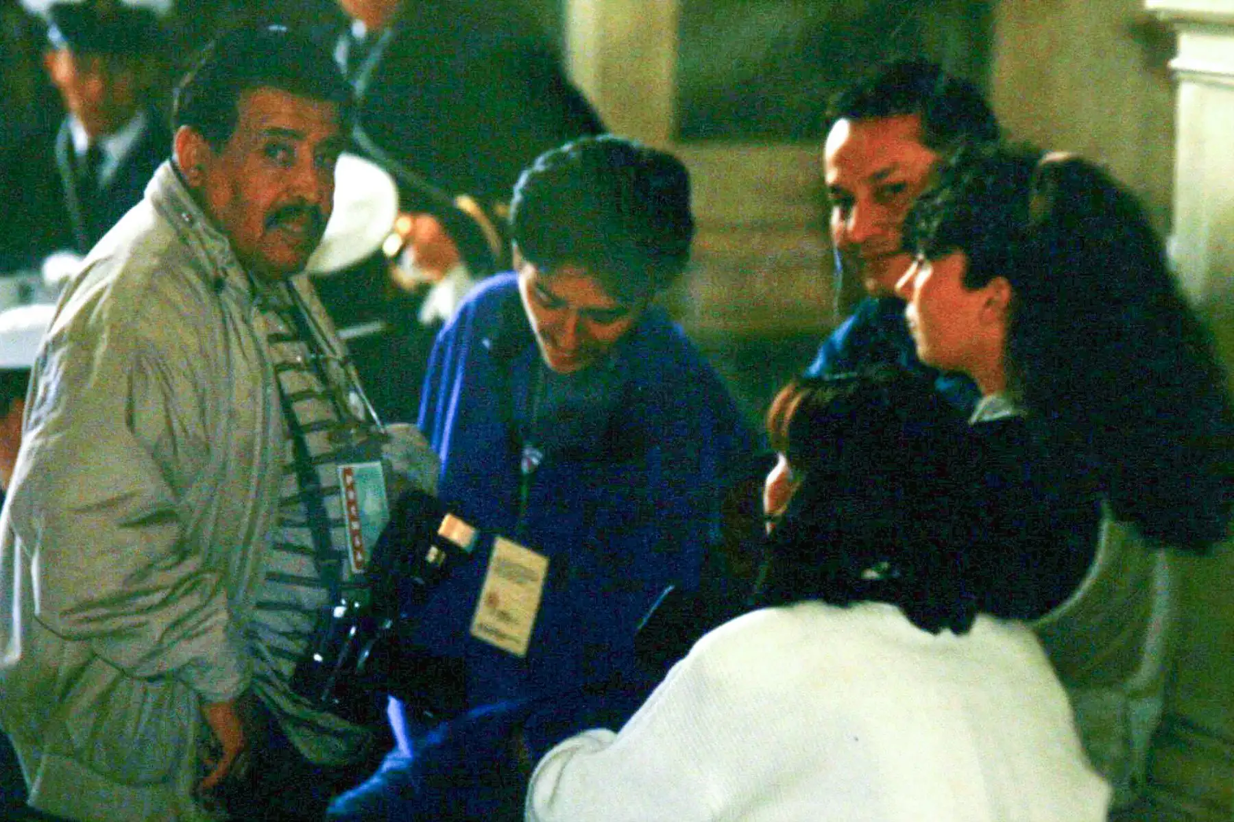 El destacado reportero gráfico peruano, Oscar Armando Retto Saldaña, falleció a los 98 años de edad el viernes 8 de agosto de 2025. Además de su importante legado periodístico, Oscar también es conocido por ser el padre del fotógrafo Willy Retto, una de las víctimas mortales de la masacre de Uchuraccay en la década del 80 del siglo XX. Foto: ANDINA/archivo