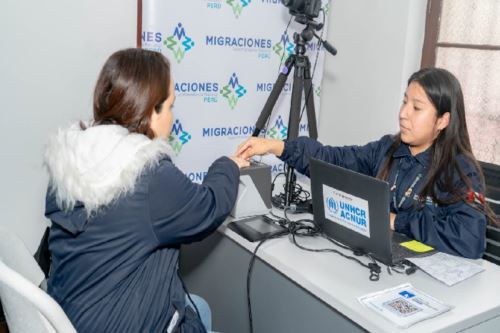 Más de 15 mil personas refugiadas y migrantes asistieron al Espacio de Protección de Cercado de Lima en julio. Foto: ANDINA/Difusión
