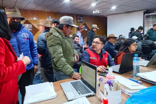 El Minem orientó a 750 mineros que buscan formalizarse, en el sur del país. Foto: Cortesía.