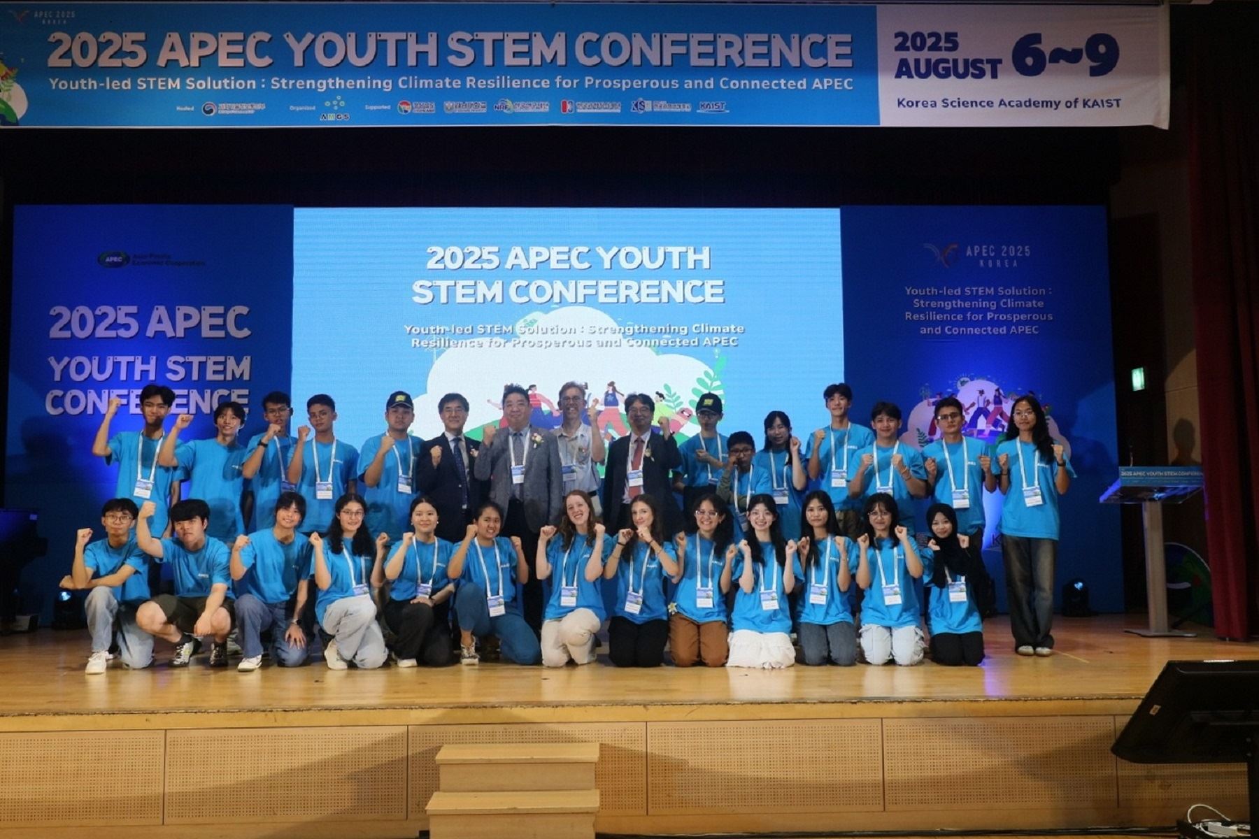 Apec estudiantes