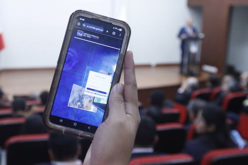 La Agencia Espacial del Perú - CONIDA lanzó GeoAPP - CONIDA , la plataforma peruana que usa imágenes satelitales para proteger nuestro territorio y ahora brindará acceso a imágenes satelitales.  Foto: ANDINA / Eddy Ramos