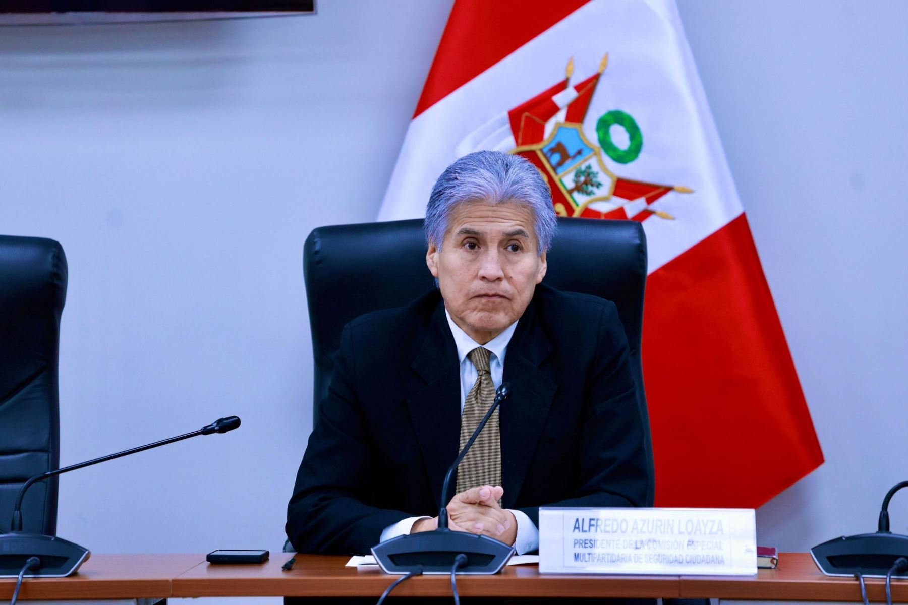 Congresista Alfredo Azurín Loayza (SP) fue ratificado como presidente de la Comisión Especial Multipartidaria de Seguridad Ciudadana .