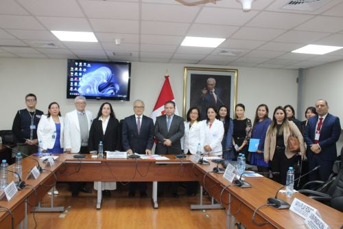 Alejandro Aguinaga, presidente de la Comisión Especial Multipartidaria de seguimiento, coordinación, monitoreo y fiscalización sobre los avances de los resultados en la prevención y control del cáncer.