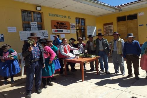 “El fin es que estos conocimientos, prácticas y tradiciones se continúe transmitiendo de generación en generación dentro de los tambos”