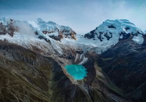 La laguna de Palcacocha, en medio de nevados, y ubicada cerca de la ciudad de Huaraz. Foto: ANDINA/Difusión