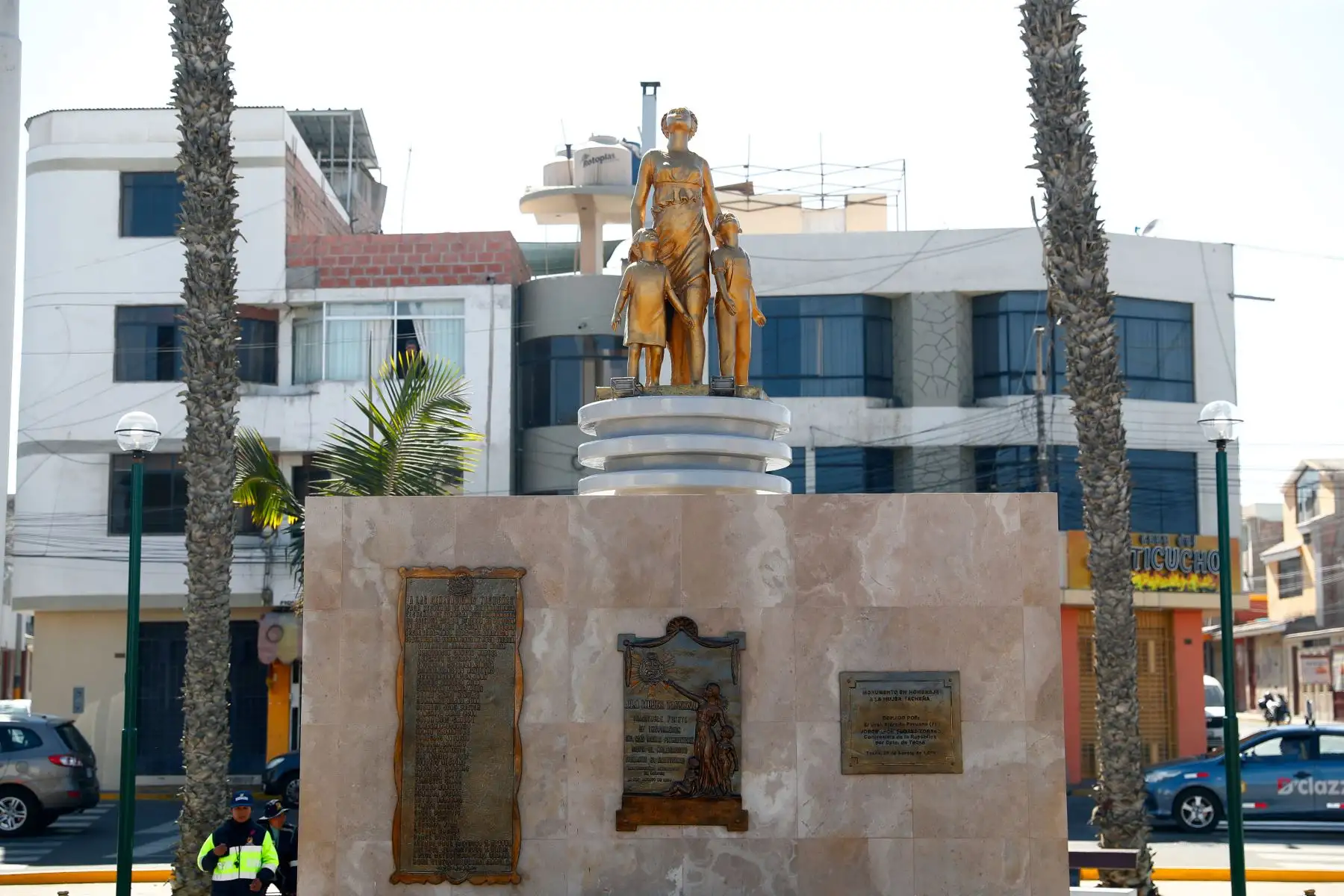 Plaza de la Mujer Tacneña, en donde cada 28 de agosto las miembros de la Benemérita Sociedad de Auxilios Mutuos de Señoras de Tacna participan en los actos conmemorativos por la reincorporación de Tacna al Perú. Foto: ANDINA/Daniel Bracamonte