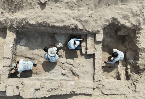 Un equipo de arqueólogos peruanos, encabezados por el investigador Feren Castillo, halló en la huaca Amalia, en la provincia liberteña de Virú, evidencia de lo que habría sido la residencia de un personaje importante, que vivió entre los años 100 antes de Cristo hasta el 700 de nuestra era. Foto cortesía: Feren Castillo