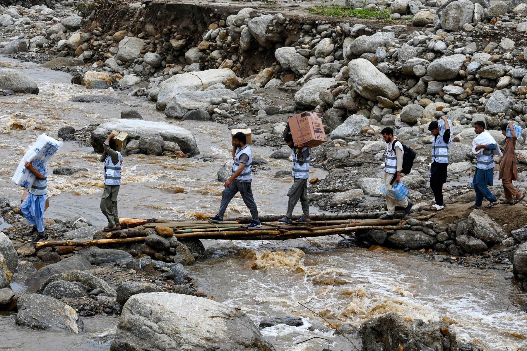 En los últimos dos días, las tormentas más mortíferas de esta temporada golpearon distintos distritos de la provincia montañosa de Khyber-Pakhtunkhwa, fronteriza con Afganistán.
Foto: AFP