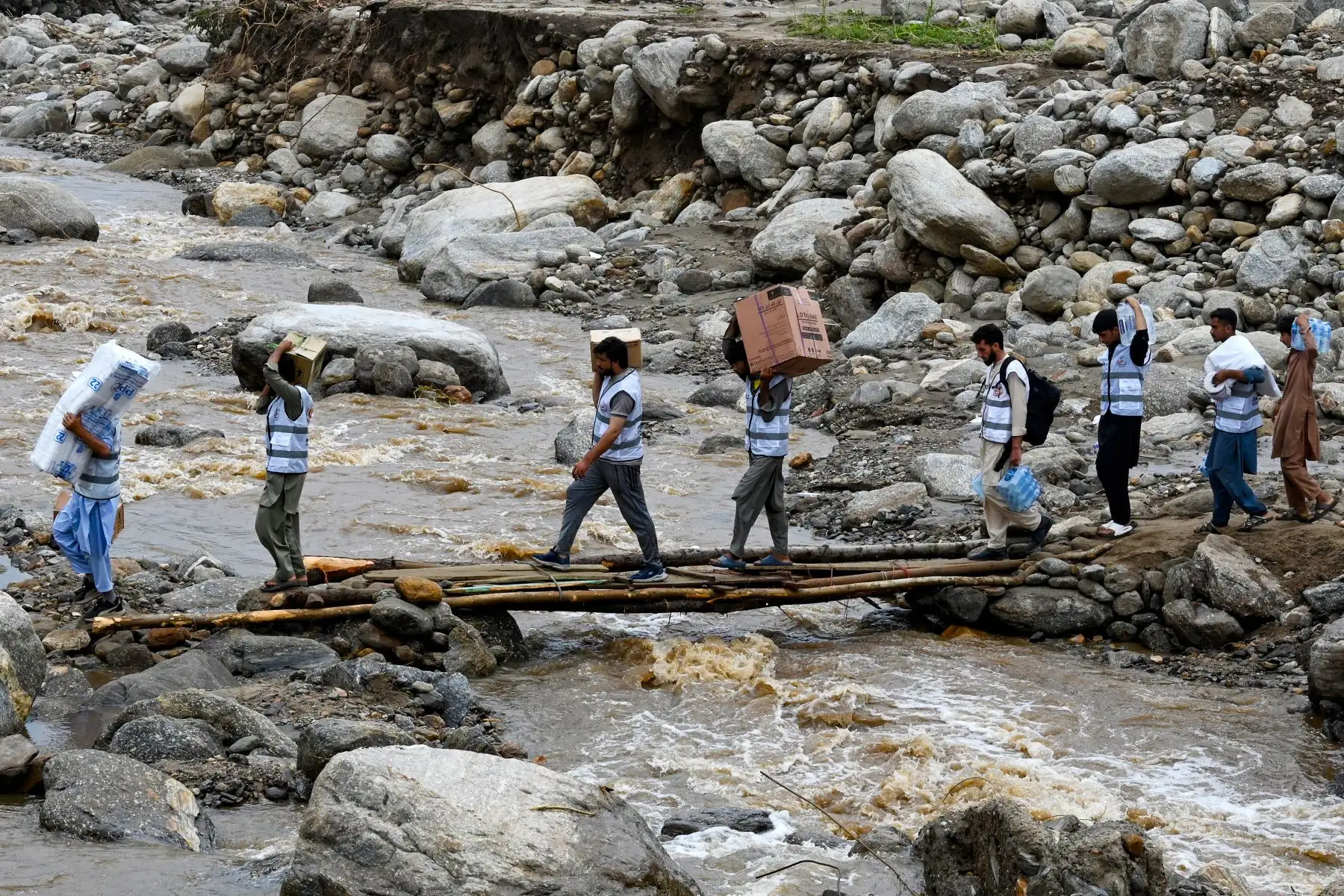 En los últimos dos días, las tormentas más mortíferas de esta temporada golpearon distintos distritos de la provincia montañosa de Khyber-Pakhtunkhwa, fronteriza con Afganistán.
Foto: AFP