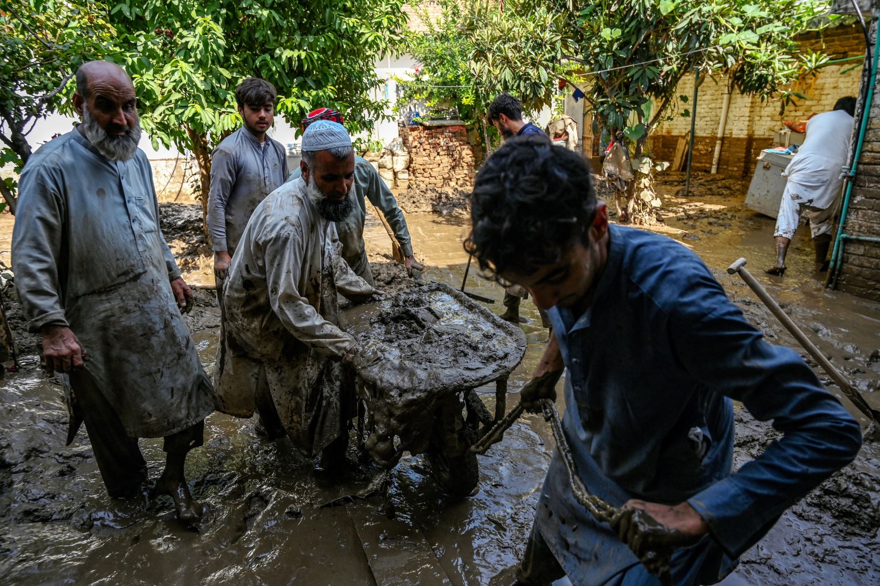 En los últimos dos días, las tormentas más mortíferas de esta temporada golpearon distintos distritos de la provincia montañosa de Khyber-Pakhtunkhwa, fronteriza con Afganistán.
Foto: AFP