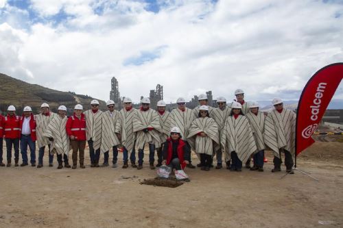 Grupo Unacem y Calidra inician construcción de planta de cal con US$ 70 millones.