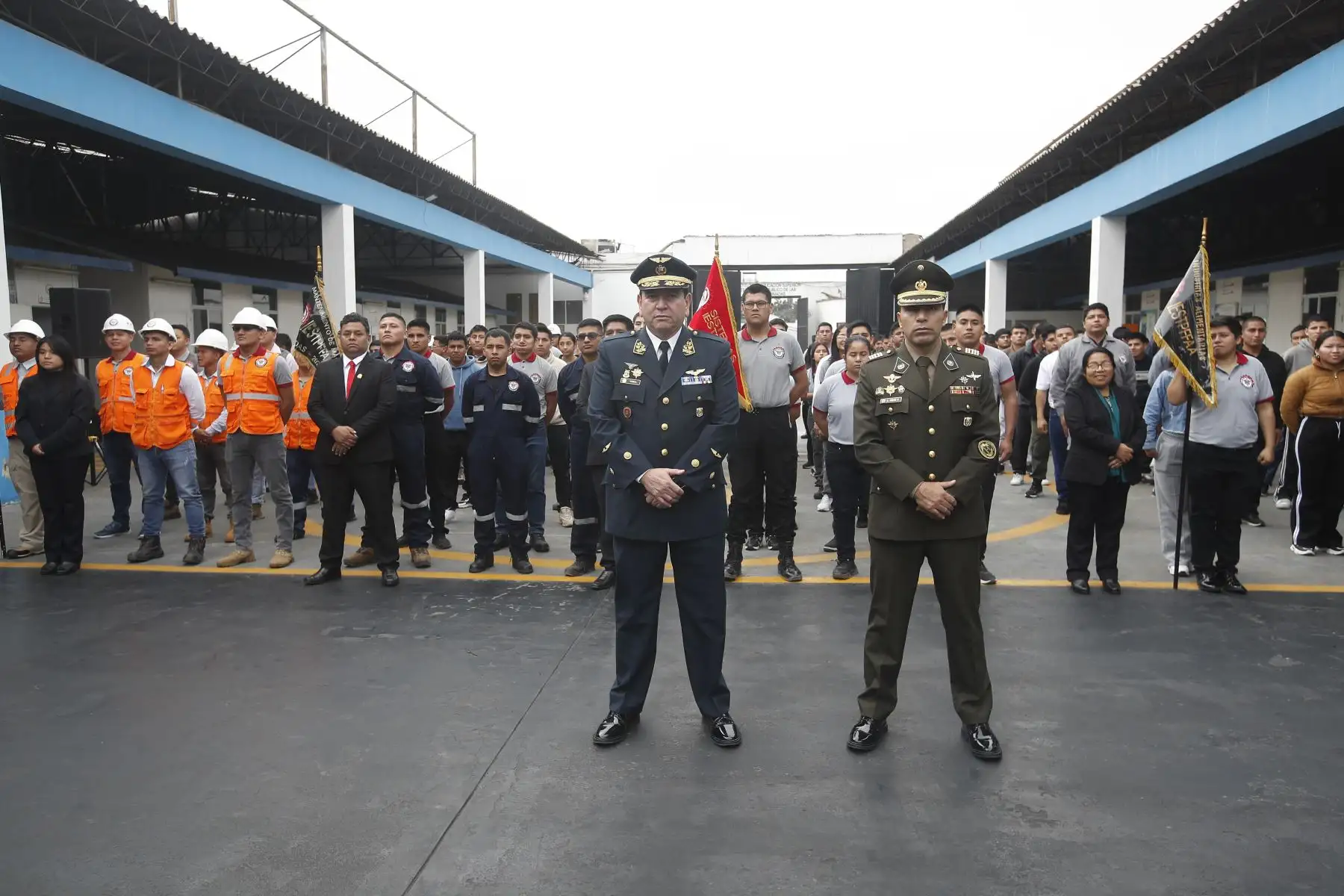 El Instituto de Educación Superior Tecnológico Público de las Fuerzas Armadas (IESTPFFAA), órgano académico adscrito al Ministerio de Defensa, presentará las nuevas oportunidades de desarrollo que ofrece en sus 12 carreras técnicas dirigidas a los jóvenes que cumplieron el Servicio Militar Voluntario.
Foto: ANDINA/Eddy Ramos