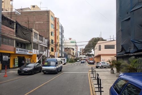 Municipalidad de Los Olivos erradica prostitución callejera en el jirón Salaverry. Foto: ANDINA/Difusión