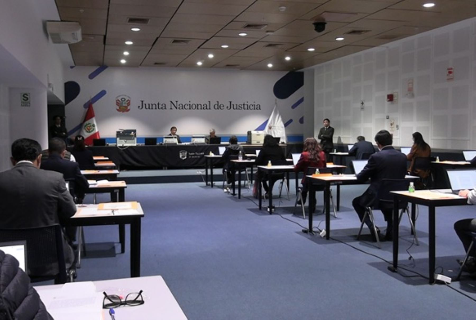 JNJ realiza concurso público para designar a fiscal supremo.