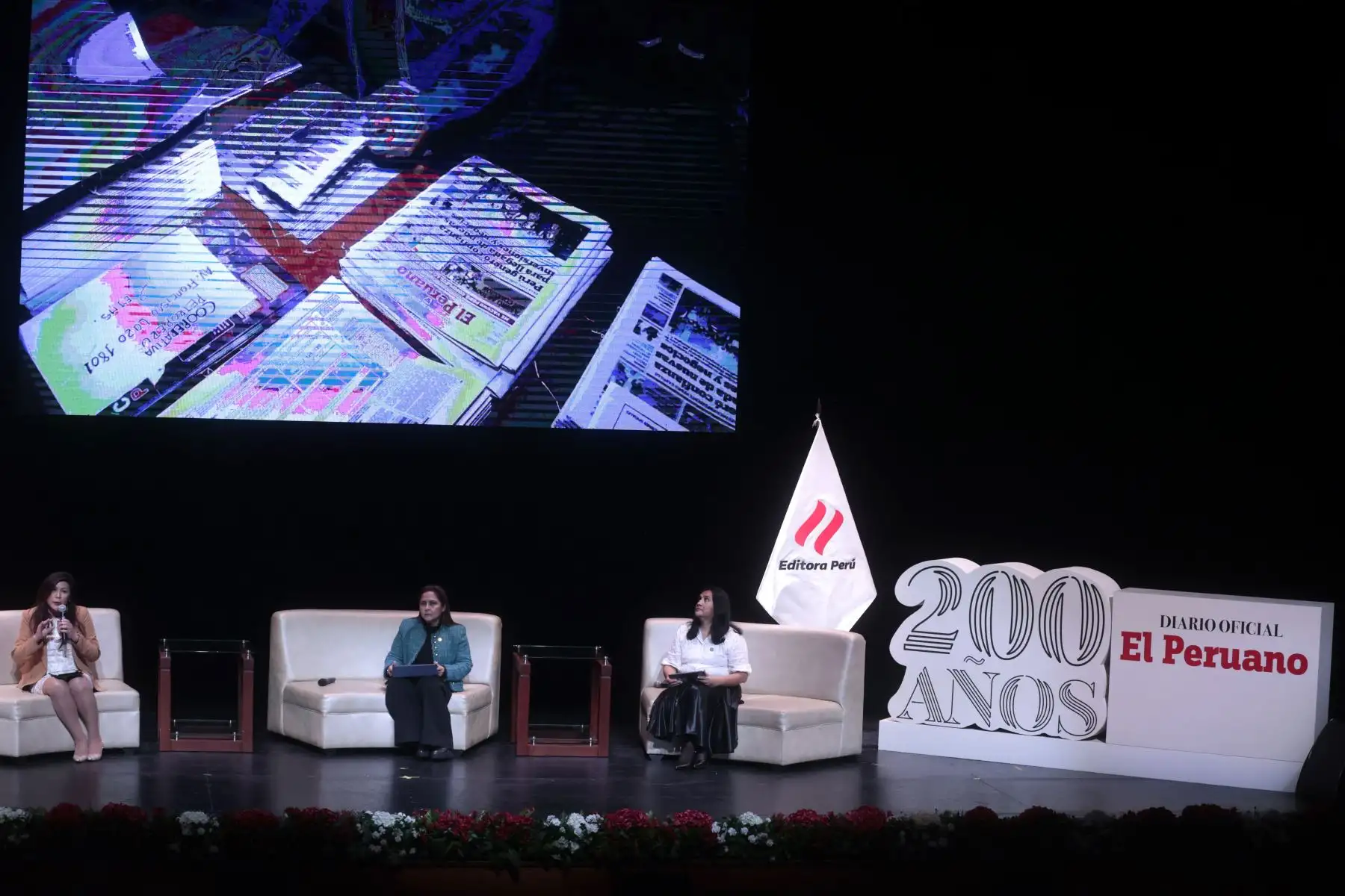 Desde el Centro de Convenciones NOS PUCP de San Isidro se realizó por segundo día consecutivo las conferencias "El Peruano: 200 años de Comunicación Oficial y Seguridad Jurídica", con la participación de destacados ponentes y periodistas del Diario Oficial El Peruano. Foto: ANDINA/Vidal Tarqui