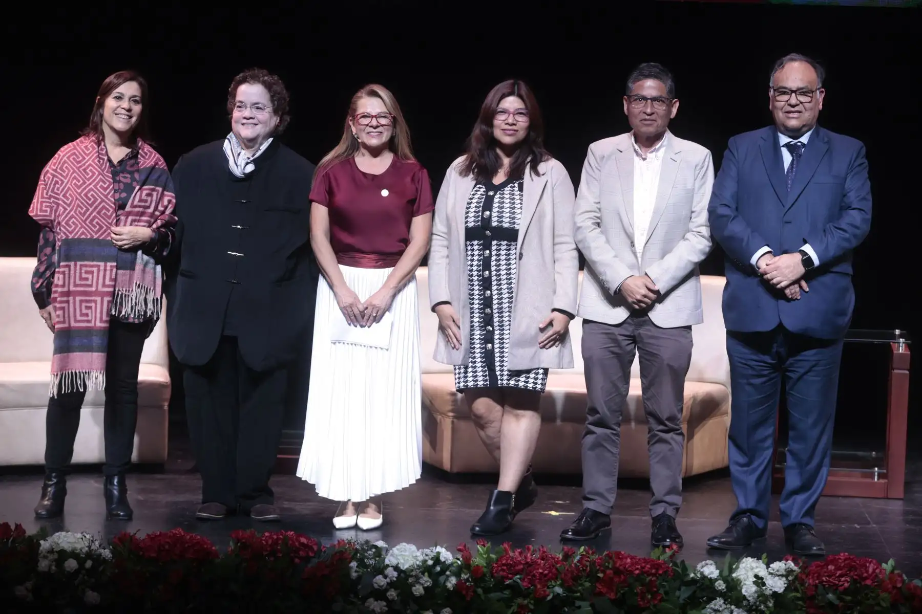 Desde el Centro de Convenciones NOS PUCP de San Isidro se realizó por segundo día consecutivo las conferencias "El Peruano: 200 años de Comunicación Oficial y Seguridad Jurídica", con la participación de destacados ponentes y periodistas del Diario Oficial El Peruano. Foto: ANDINA/Vidal Tarqui