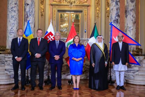 Ceremonia de Presentación de Cartas Credenciales Embajadores Residentes y Embajadores Concurrentes Bélgica Guatemala República Eslovaca Kuwait Suecia Nepal