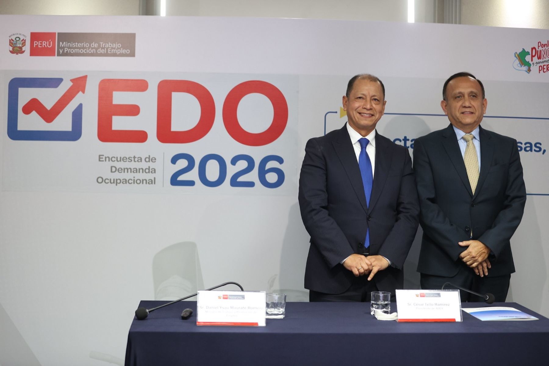 Ministro de Trabajo y Promoción del Empleo, Daniel Maurate y el presidente de la Asociación de Exportadores, César Tello. Foto: Cortesía.
