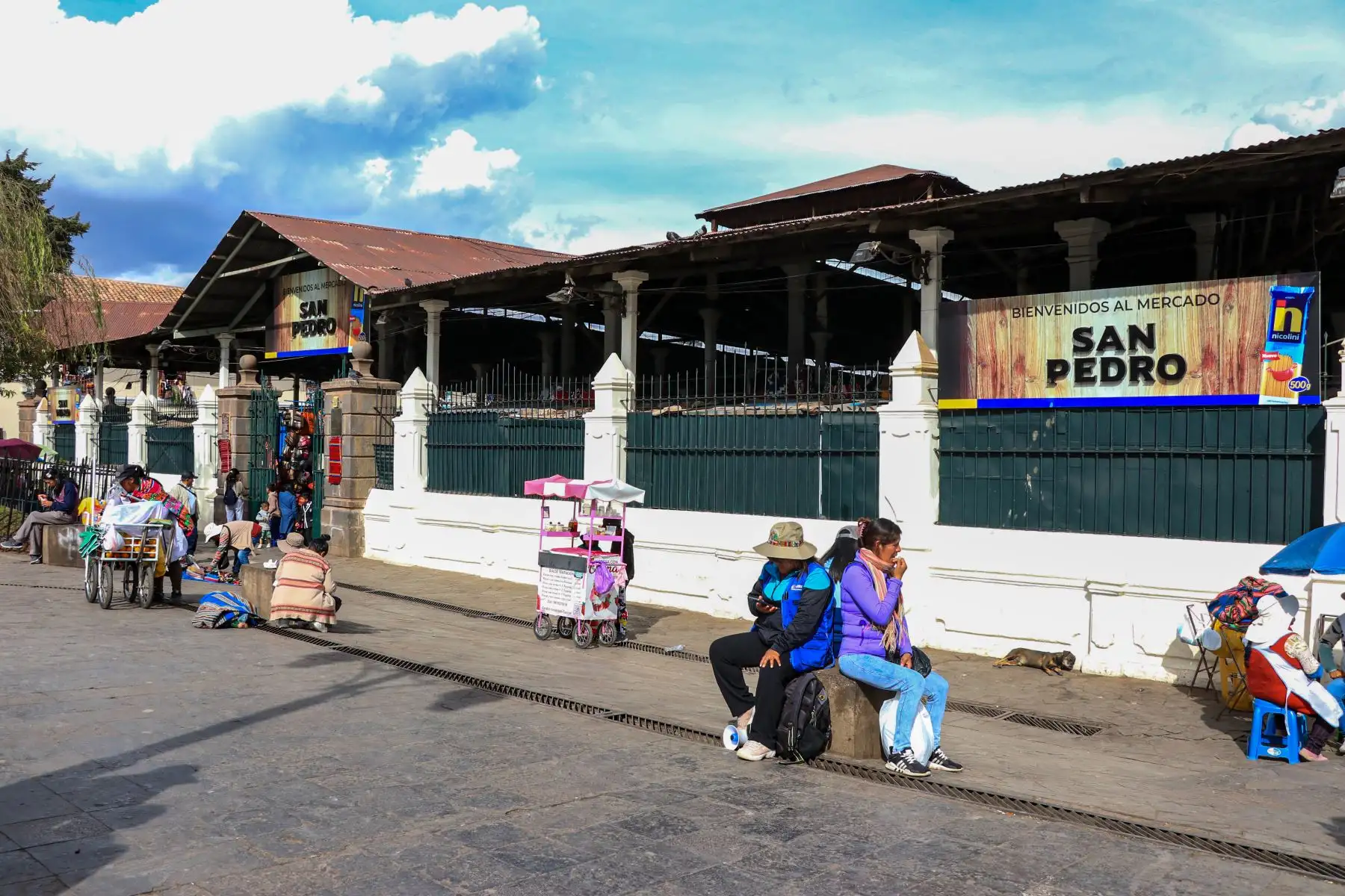 El Gobierno Regional Cusco emitió una resolución de reconocimiento al Mercado Central San Pedro, tras haber sido declarado Patrimonio Cultural de la Nación. Foto: Difusión