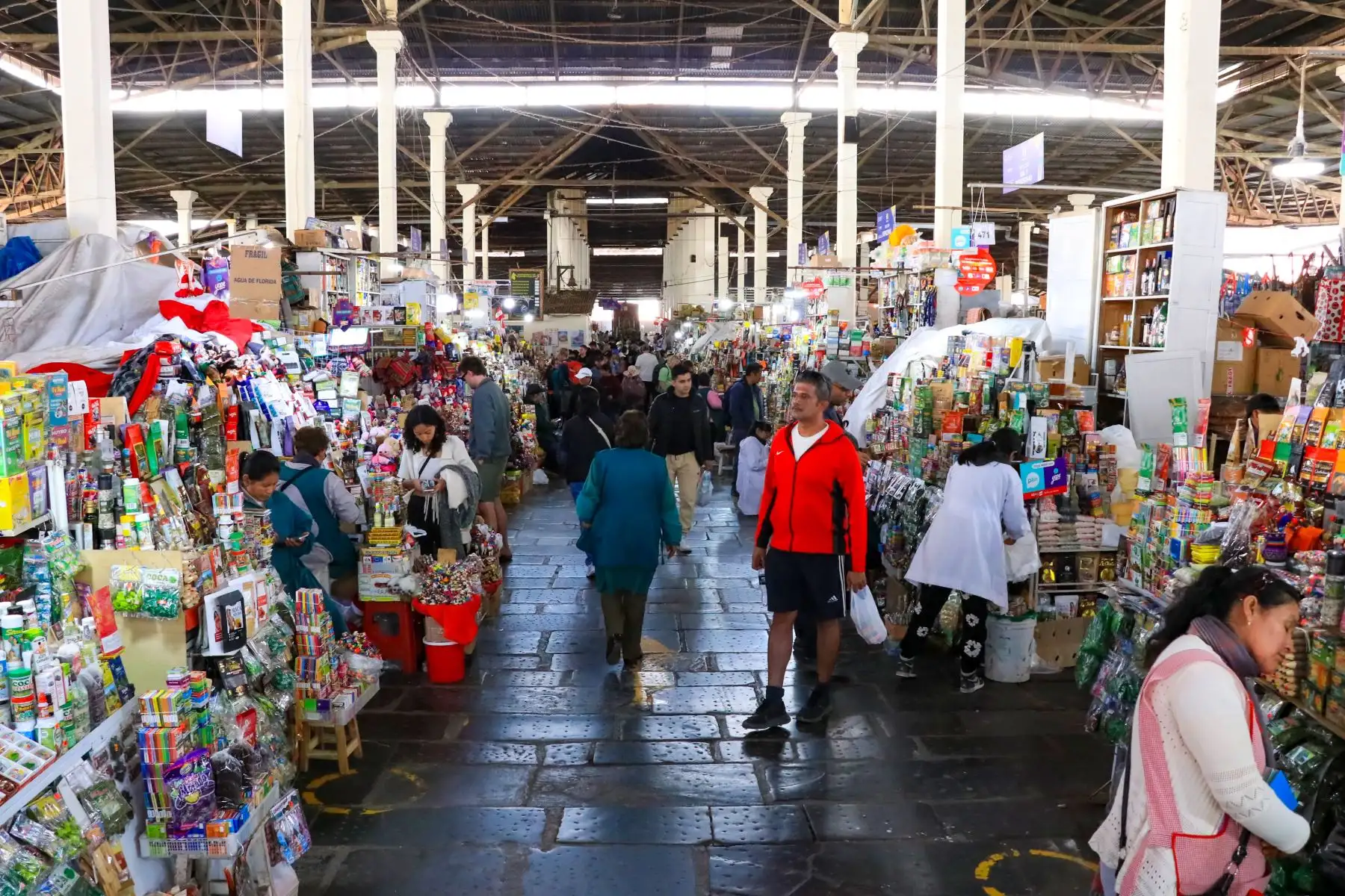El Gobierno Regional Cusco emitió una resolución de reconocimiento al Mercado Central San Pedro, tras haber sido declarado Patrimonio Cultural de la Nación. Foto: Difusión