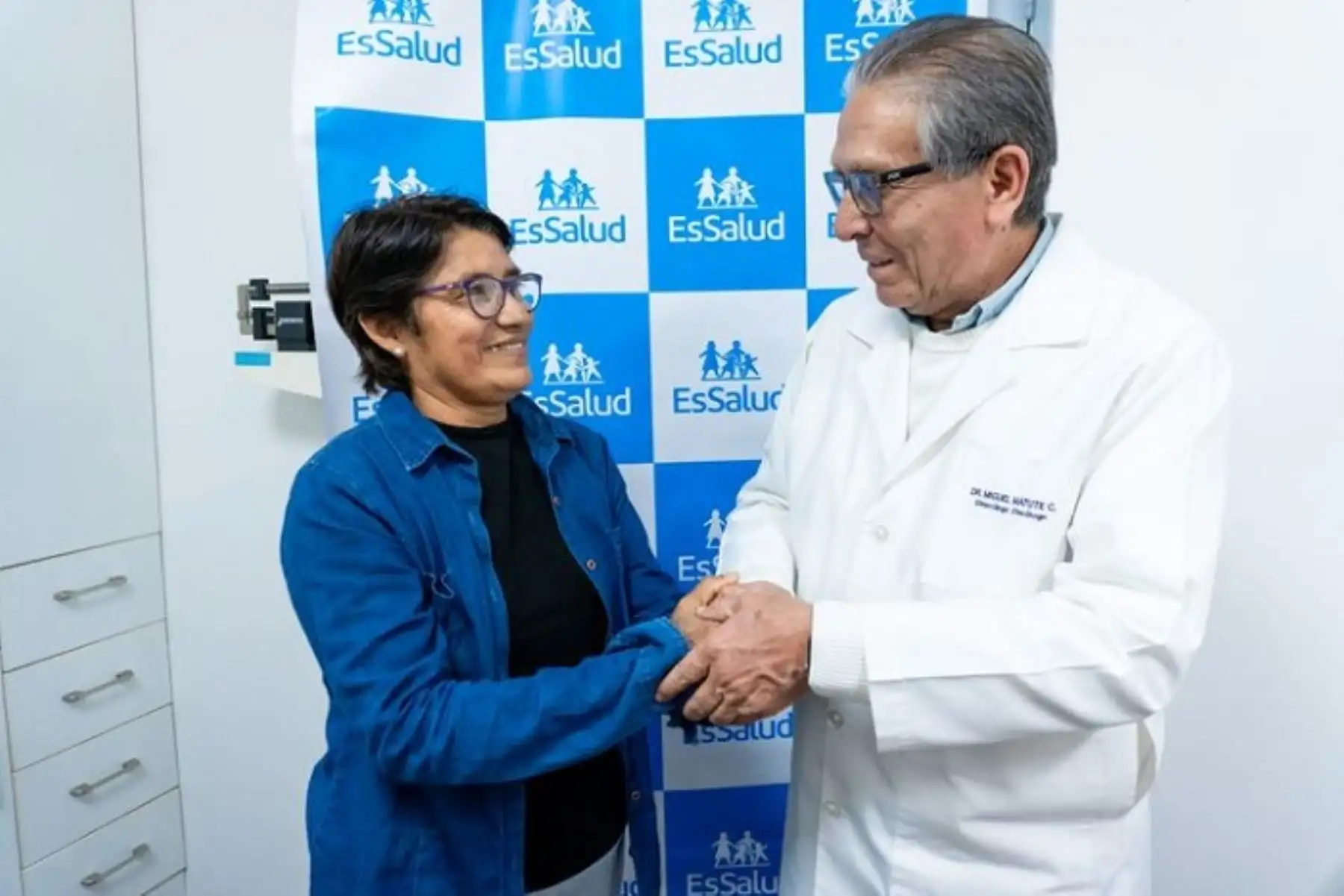 La telecolposcopia del Cenate de EsSalud demuestra ser una estrategia efectiva para acortar las brechas de acceso a la salud y salvar vidas.