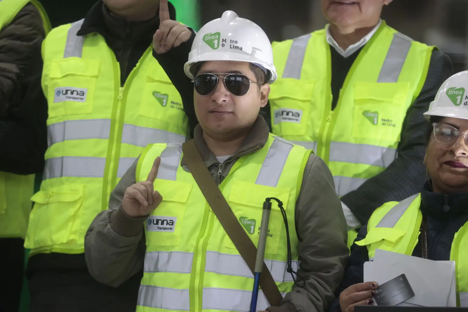 Junior Alexander Gálvez ganador de tarjeta de metro de Lima, Ministerio de Transporte y Comunicaciones, informa sobre un hito histórico en el transporte de Lima. haber movilizado a 1500 millones de pasajeros en la Línea 1 del Metro de Lima y Callao.  Foto: ANDINA/Vidal Tarqui
