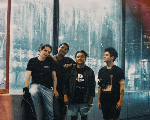 Diez años de rock con el grupo de rock peruano "Juan Gris".