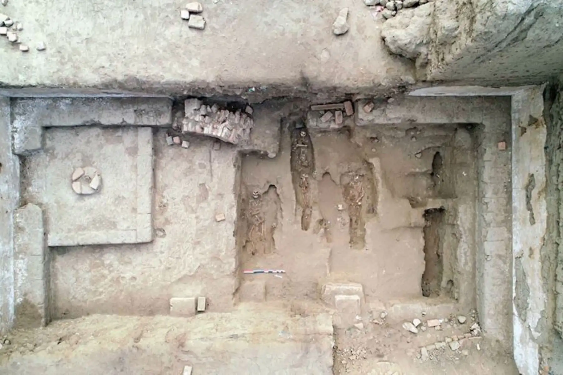 Encuentran en antigua iglesia de Pacasmayo contextos funerarios de la temprana época colonial siguiendo patrones católicos.
Foto: ANDINA/Difusión