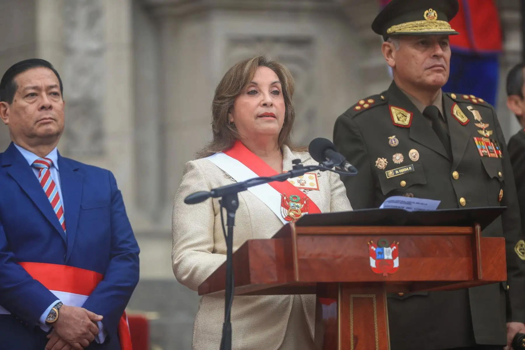 La presidenta Dina Boluarte lidera la ceremonia por el Día de la Defensa Nacional, en Palacio de Gobierno.
Foto: ANDINA/Prensa Presidencia