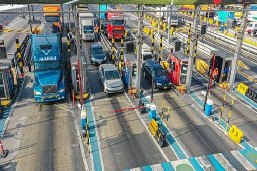 Las entidades podrán habilitar canales digitales como correos electrónicos o mesas de partes virtuales. Foto: ANDINA/Difusión