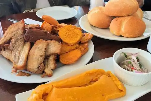 El pan con chicharrón y el tamal avanzan siguen entre los favoritos del Mundial de Desayunos de Ibai. Foto: Difusión