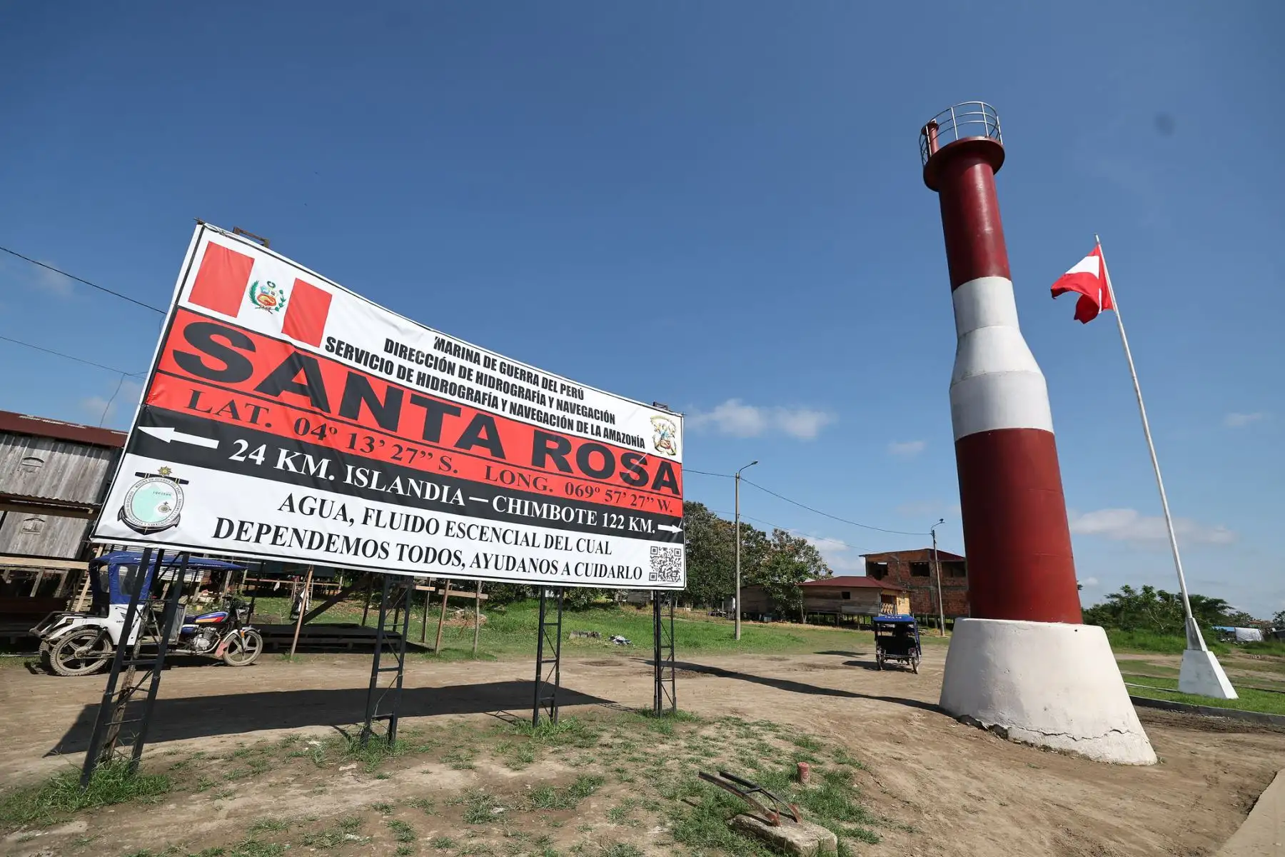 El presidente del Consejo de Ministros, Eduardo Arana, informó a autoridades locales, sociedad civil y población de Santa Rosa de Loreto sobre los avances de la Mesa de Trabajo instalada en Lima para el desarrollo del distrito.
Foto: PCM