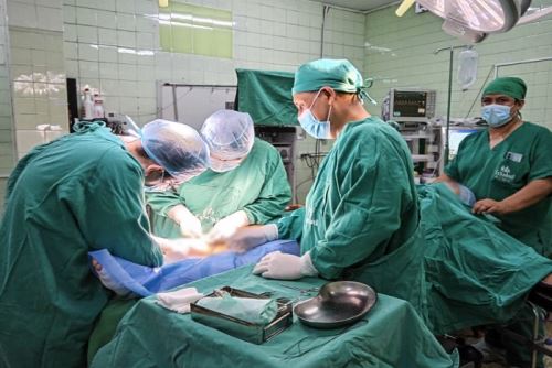 Este nuevo logro médico es resultado de la alta especialización alcanzada por los profesionales de EsSalud Áncash, puesta al servicio de los asegurados de Chimbote y de toda la región.